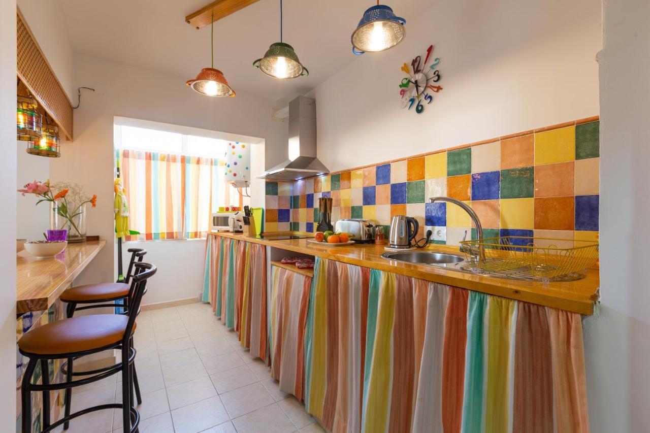 Luminoso Apartamento De Dos Habitaciones Con Terraza Y Parking En El Centro Málaga Exterior foto