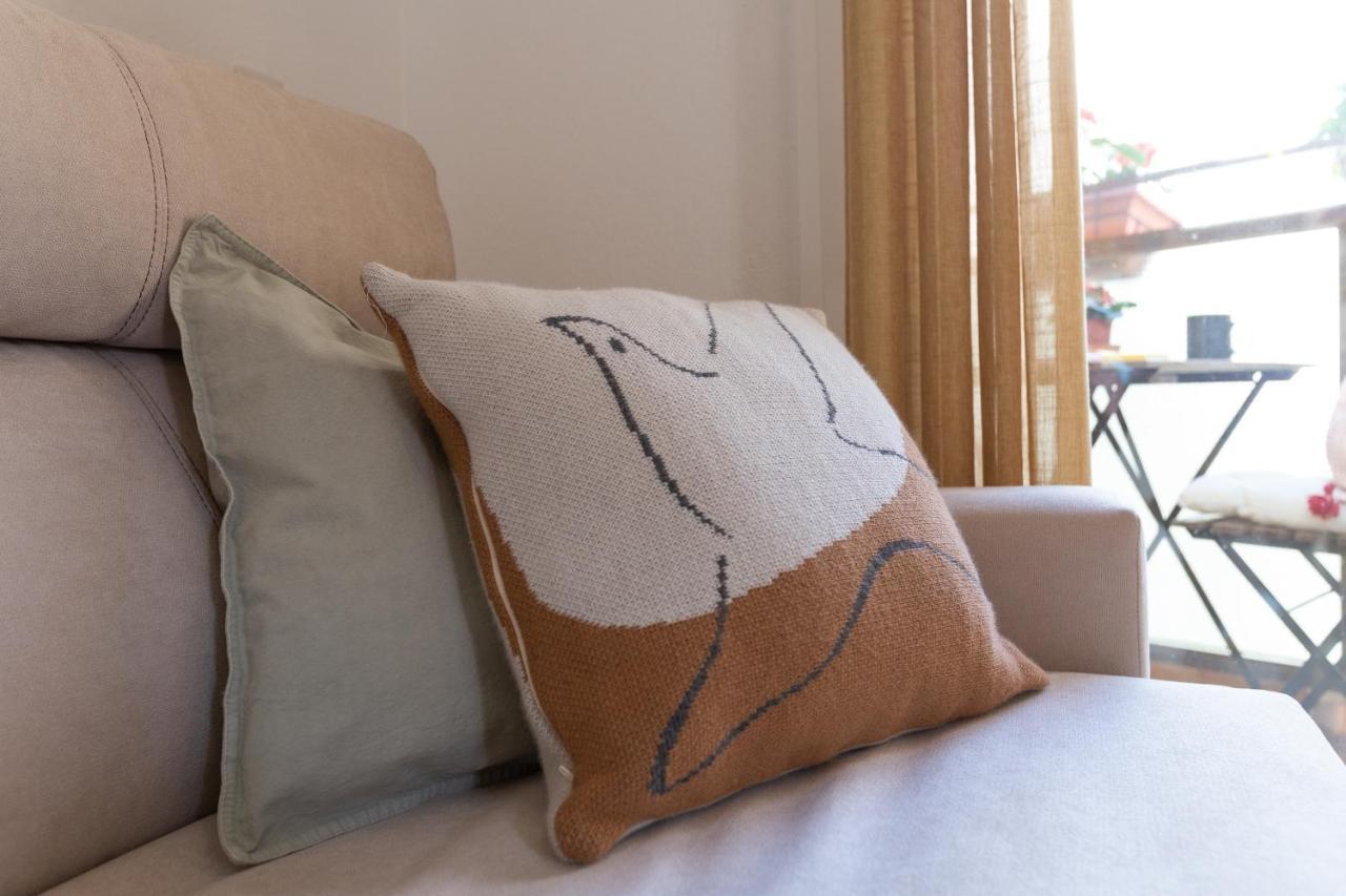 Luminoso Apartamento De Dos Habitaciones Con Terraza Y Parking En El Centro Málaga Exterior foto